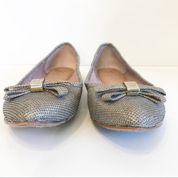 Vince Camuto Timba Bow Metallic Silver Flats 6.5 - Picture 2 of 11